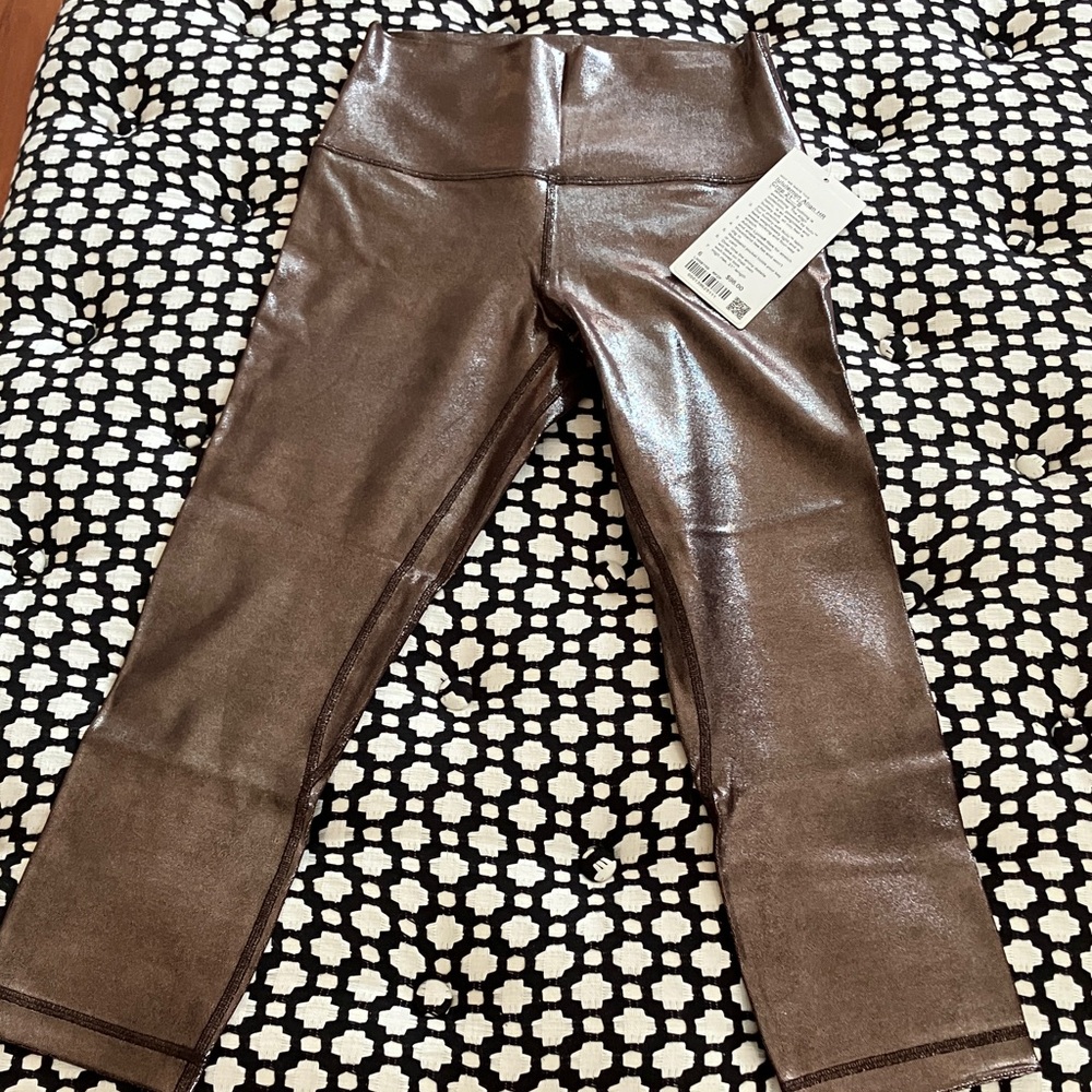 Lululemon French Press Foil Align HR 21” Crop